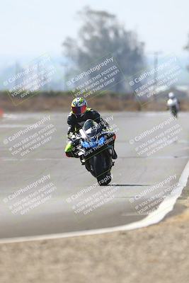 media/Sep-20-2025-TrackDaz (Sat) [[27f0cde673]]/B Group/220pm (Turn 9)/